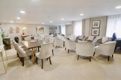 8560386-interior12.jpg