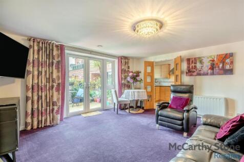 8663780-interior18.jpg