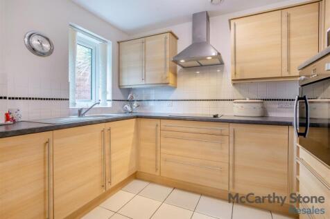 8663780-interior22.jpg