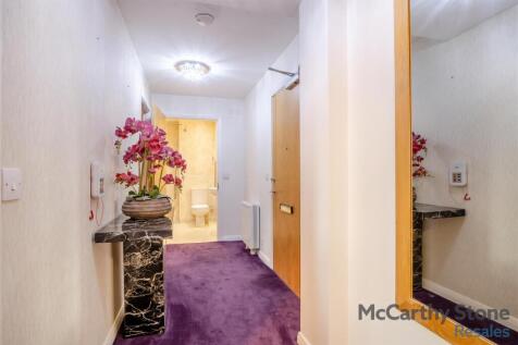 8663780-interior04.jpg