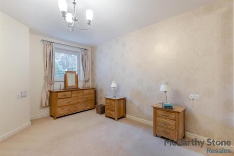 8662434-interior02.jpg