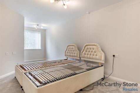8663506-interior02.jpg