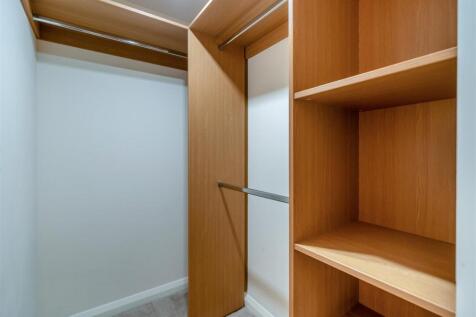8661745-interior10.jpg