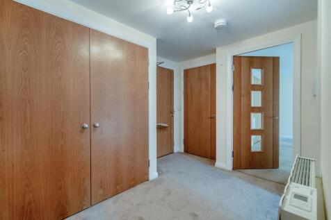 8661745-interior14.jpg