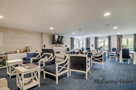 Homeowners Lounge