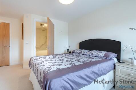 8665362-interior12.jpg