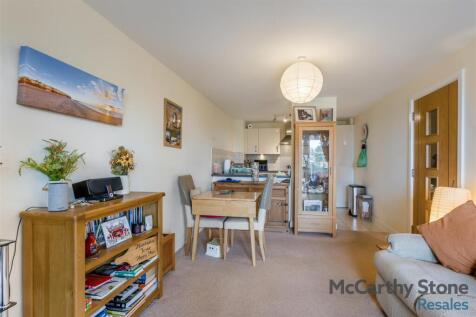 8665107-interior18.jpg