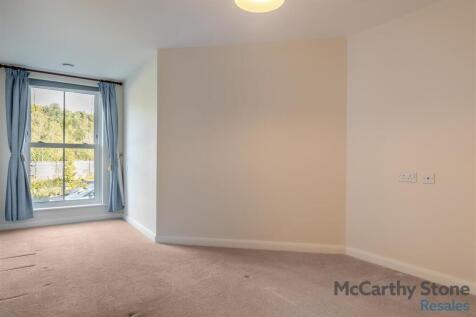 8665059-interior01.jpg