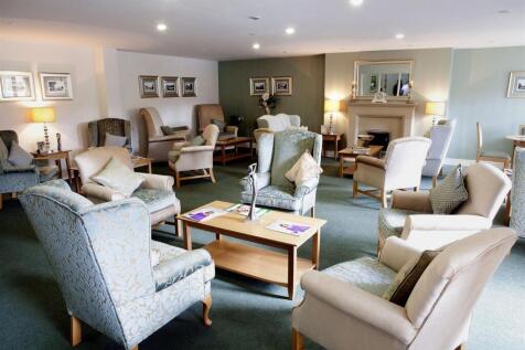 residents lounge.JPG