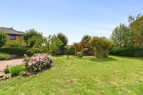 Communal Gardens .jpg