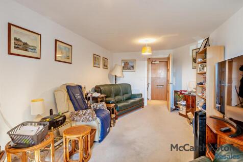 8665738-interior02-800.jpg