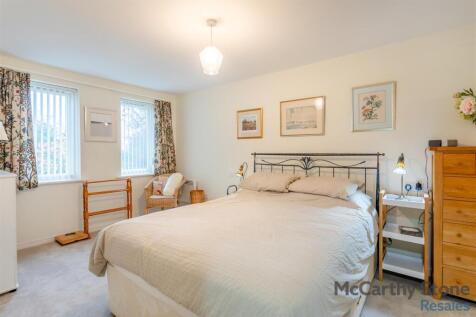 8667014-interior02.jpg