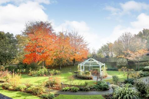 Communal Gardens.jpg