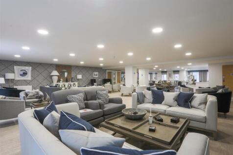 Residents Lounge.jpg