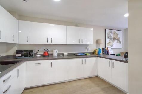 8519748-interior15 (Medium).jpg