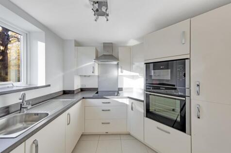 07-b7ffPFMCS - 25 Birch Place-52-medium.jpg