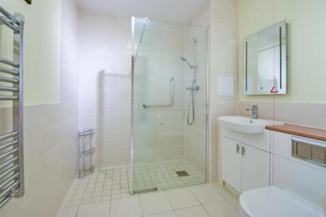 08-8172SBMCS-1FernCourt- 1.JPG35.jpg