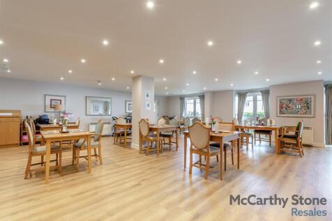 8640637-interior24.jpg