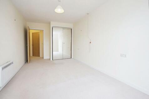 Bedroom 2 48LCE(b).jpg