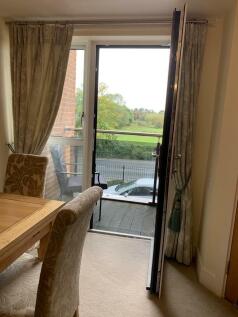 27 Glenhills Court - Balcony Photo.jpg