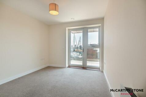 8606945-interior08-800.jpg