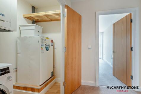 8606945-interior02-800.jpg
