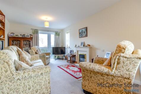 8640246-interior02.jpg