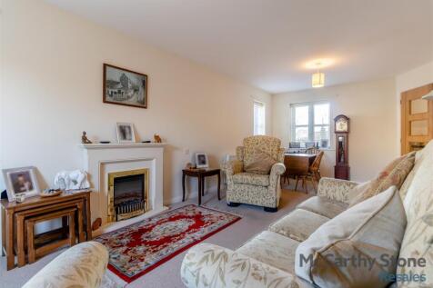 8640246-interior06.jpg