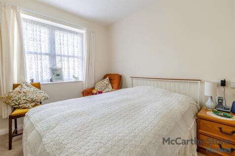 8640246-interior11.jpg