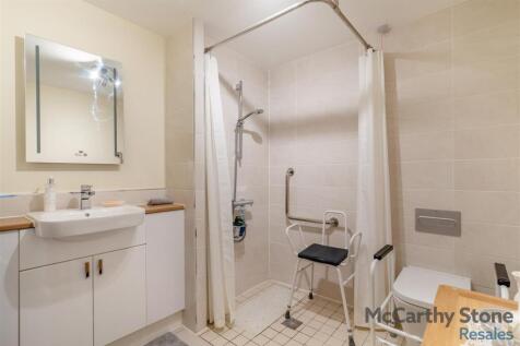 8640104-interior01.jpg