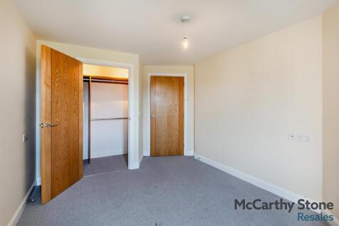 8647568-interior10-800.jpg