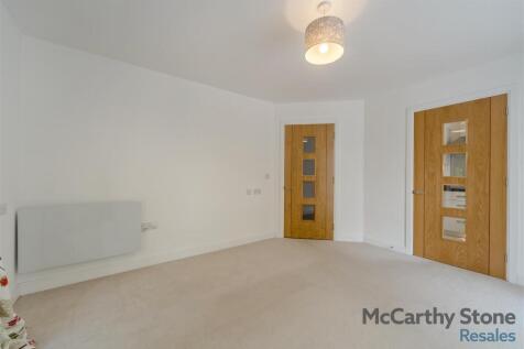 8660980-interior14.jpg