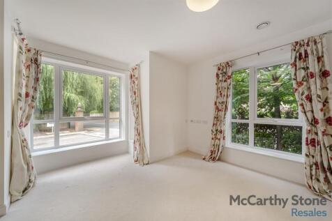8660980-interior15.jpg