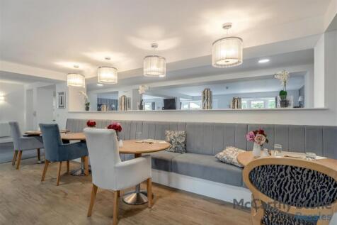 8660980-interior18.jpg
