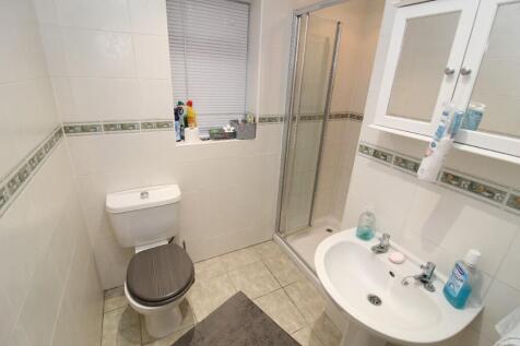 Ground floor ensuite
