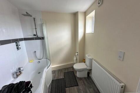 Flat 3