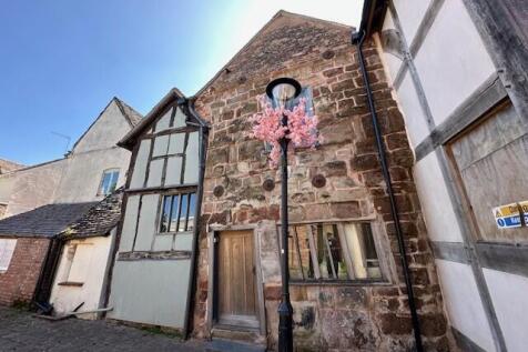 Rear Courtyard