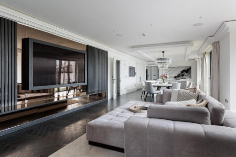 mere_hall_21
