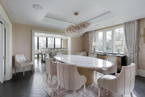 mere_hall_33