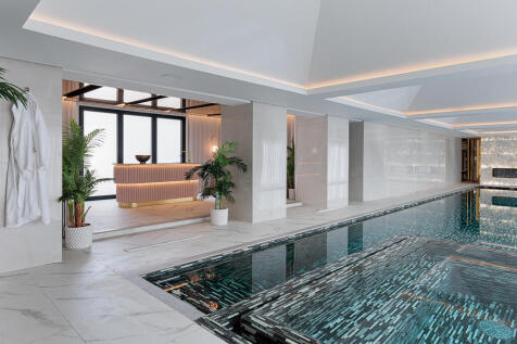 mere_hall_44
