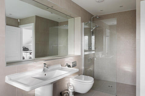 mere_hall_79