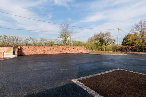 grange_farm_barns...