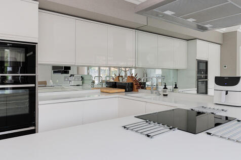 2_kensington_gard...