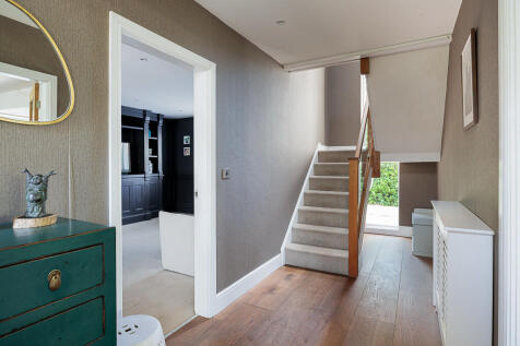 yew_tree_house_5