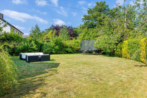 yew_tree_house_27