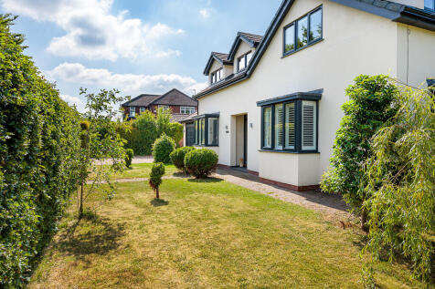 yew_tree_house_2