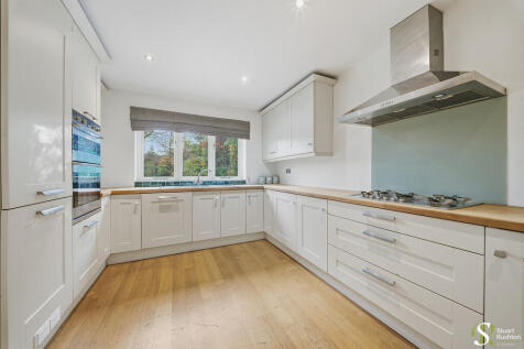 4 Mainwaring, Ove...