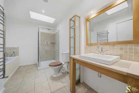 4 Mainwaring, Ove...