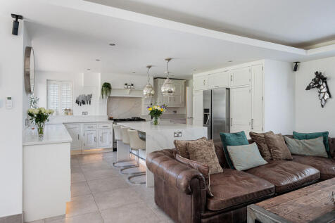 29_bramley_road_1...