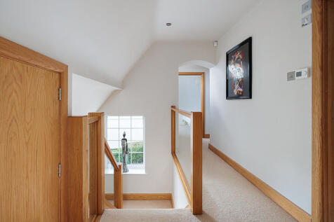 29_bramley_road_2...